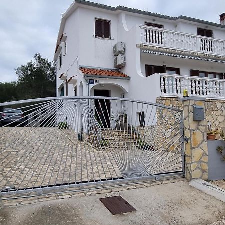 Apartman Ivanica Jezera Exterior photo