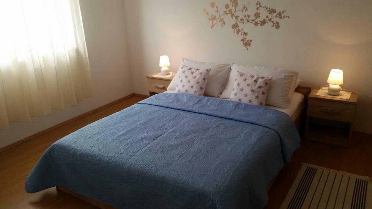 Apartman Ivanica Jezera Exterior photo