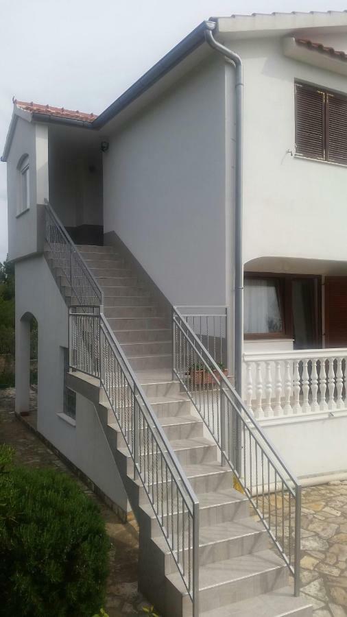 Apartman Ivanica Jezera Exterior photo